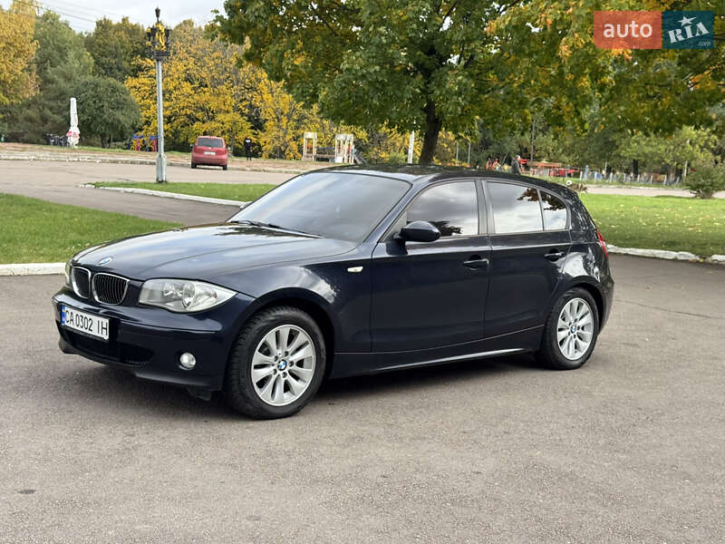Хетчбек BMW 1 Series 2006 в Рівному фото 3 Хетчбек BMW 1 Series 2006 в Рівному