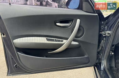 Хэтчбек BMW 1 Series 2006 в 