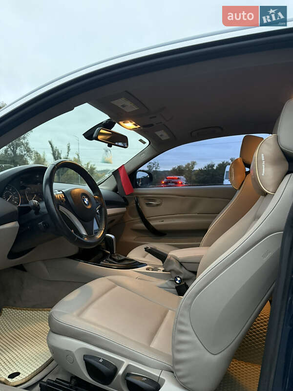 Купе BMW 1 Series 2011 в Киеве фото 14 Купе BMW 1 Series 2011 в Киеве