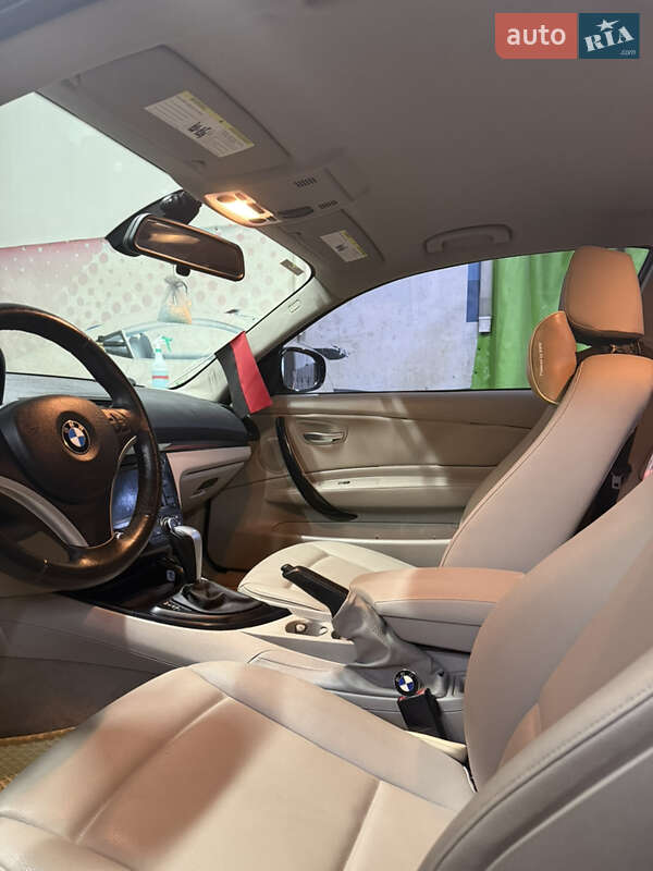 Купе BMW 1 Series 2011 в Киеве фото 32 Купе BMW 1 Series 2011 в Киеве