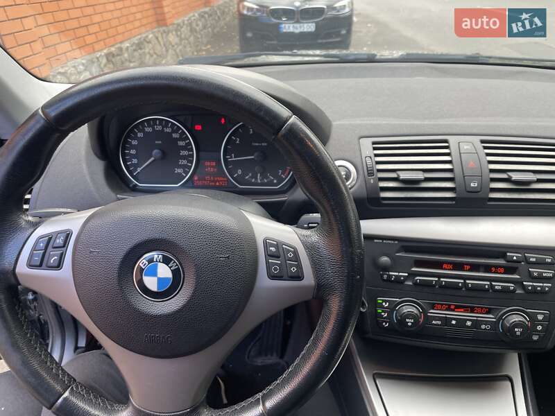 Хэтчбек BMW 1 Series 2006 в Харькове фото 10 Хэтчбек BMW 1 Series 2006 в Харькове