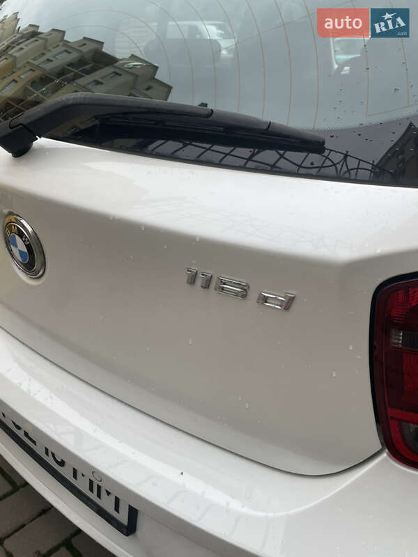 Хэтчбек BMW 1 Series 2013 в Киеве