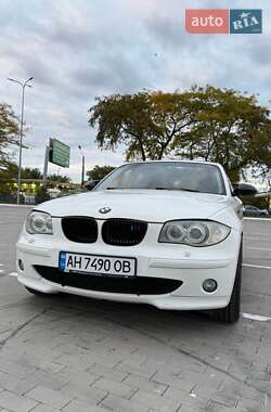 Хэтчбек BMW 1 Series 2006 в  фото 4 Хэтчбек BMW 1 Series 2006 в