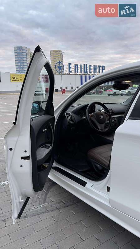 Хэтчбек BMW 1 Series 2006 в Одессе фото 19 Хэтчбек BMW 1 Series 2006 в Одессе
