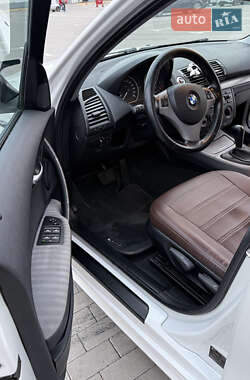 Хэтчбек BMW 1 Series 2006 в  фото 26 Хэтчбек BMW 1 Series 2006 в