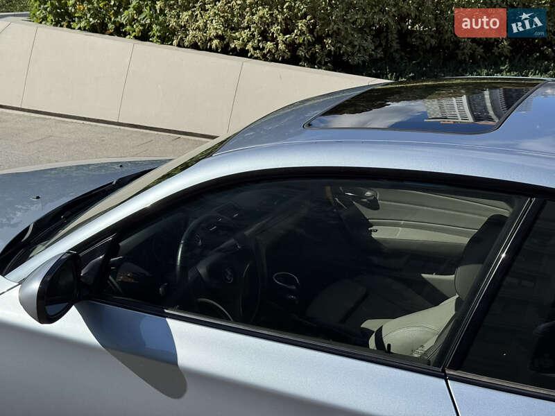 Купе BMW 1 Series 2010 в Одессе