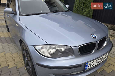 Хэтчбек BMW 1 Series 2009 в 