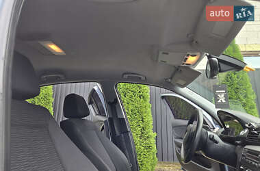 Хэтчбек BMW 1 Series 2009 в 
