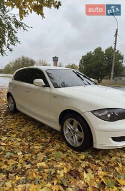 Хетчбек BMW 1 Series 2010 в Золотоноші