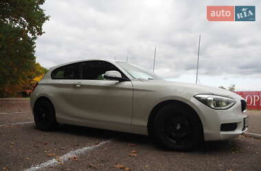 Хэтчбек BMW 1 Series 2013 в 