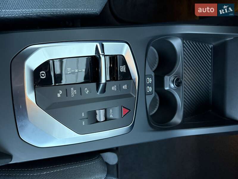 Хэтчбек BMW 1 Series 2024 в Днепре