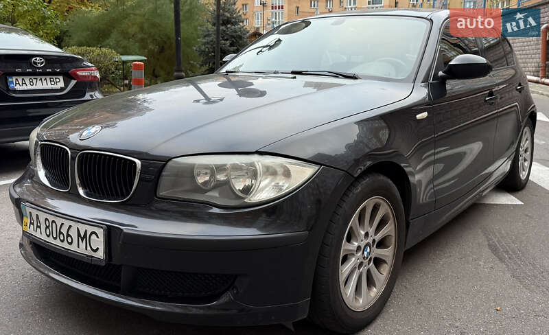 Хэтчбек BMW 1 Series 2008 в Киеве фото Хэтчбек BMW 1 Series 2008 в Киеве
