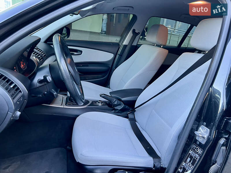 Хэтчбек BMW 1 Series 2010 в Тульчине фото 25 Хэтчбек BMW 1 Series 2010 в Тульчине