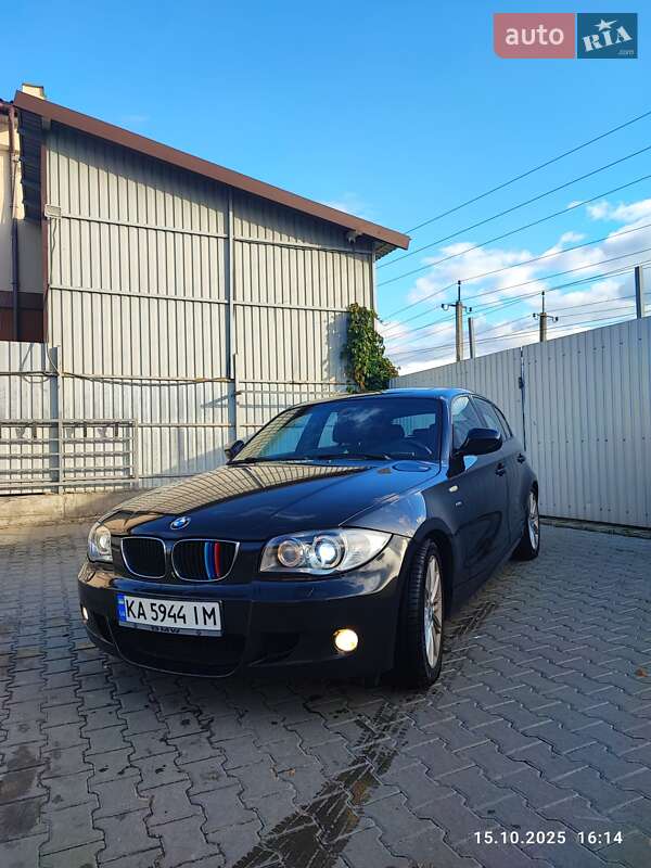 Хэтчбек BMW 1 Series 2011 в Киеве фото 6 Хэтчбек BMW 1 Series 2011 в Киеве