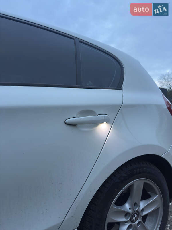 Хетчбек BMW 1 Series 2010 в Золотоноші фото 23 Хетчбек BMW 1 Series 2010 в Золотоноші