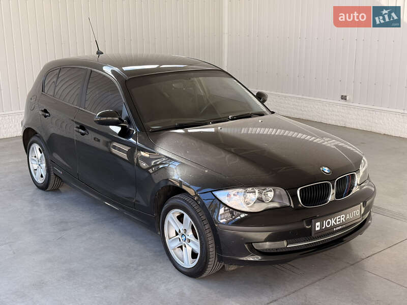 Хетчбек BMW 1 Series 2009 в Одесі фото 5 Хетчбек BMW 1 Series 2009 в Одесі