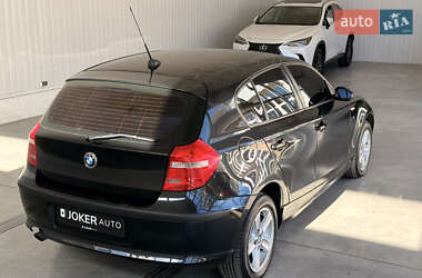 Хэтчбек BMW 1 Series 2009 в 