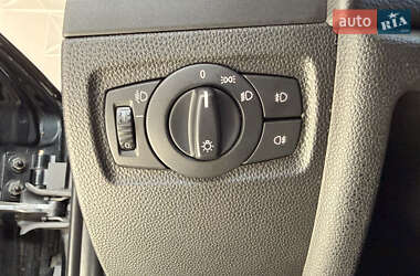 Хэтчбек BMW 1 Series 2009 в 