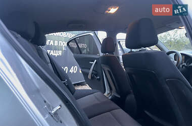 Хэтчбек BMW 1 Series 2005 в  фото 17 Хэтчбек BMW 1 Series 2005 в