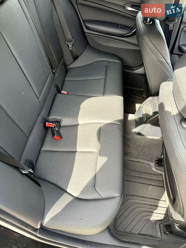 Хэтчбек BMW 1 Series 2016 в Павлограде фото 17 Хэтчбек BMW 1 Series 2016 в Павлограде