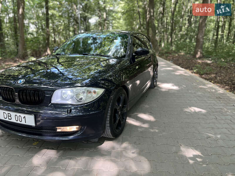 Хэтчбек BMW 1 Series 2008 в Тернополе фото 5 Хэтчбек BMW 1 Series 2008 в Тернополе