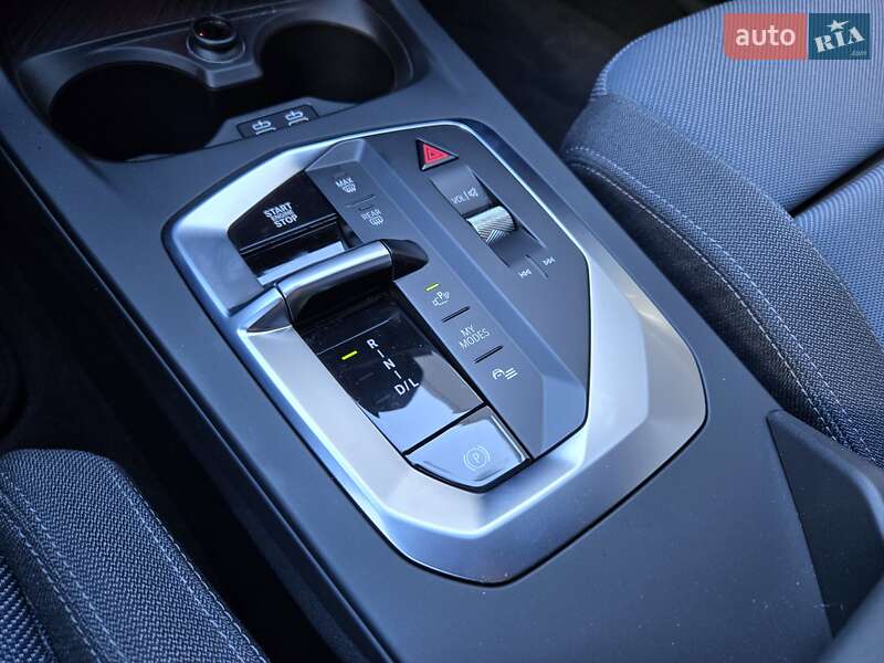 Хэтчбек BMW 1 Series 2024 в Одессе