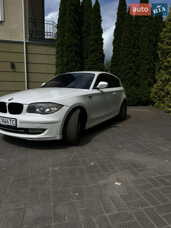 Купе BMW 1 Series 2012 в Мостиске фото 3 Купе BMW 1 Series 2012 в Мостиске