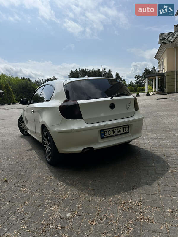 Купе BMW 1 Series 2012 в Мостиске фото 4 Купе BMW 1 Series 2012 в Мостиске