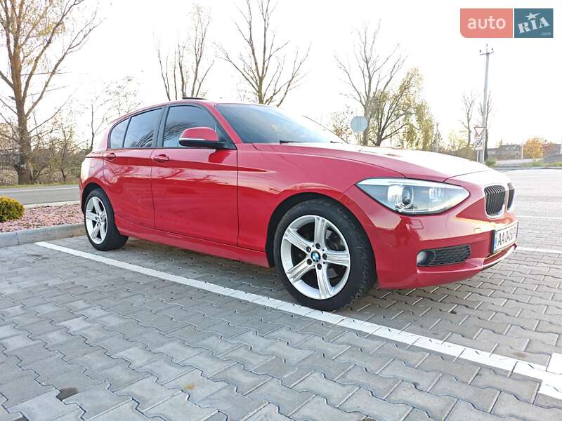 Хэтчбек BMW 1 Series 2014 в Вышгороде