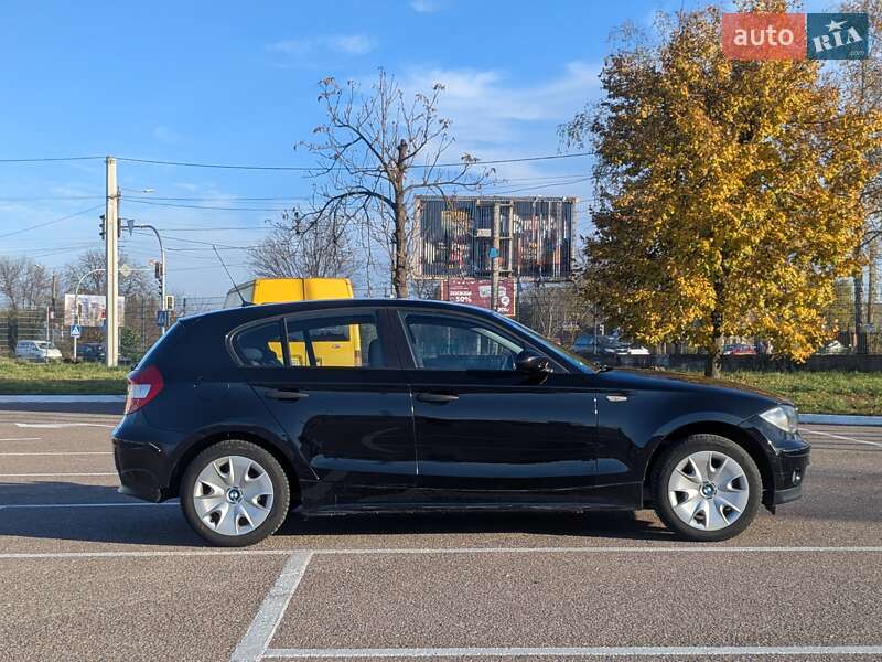 Хэтчбек BMW 1 Series 2006 в Житомире фото 6 Хэтчбек BMW 1 Series 2006 в Житомире