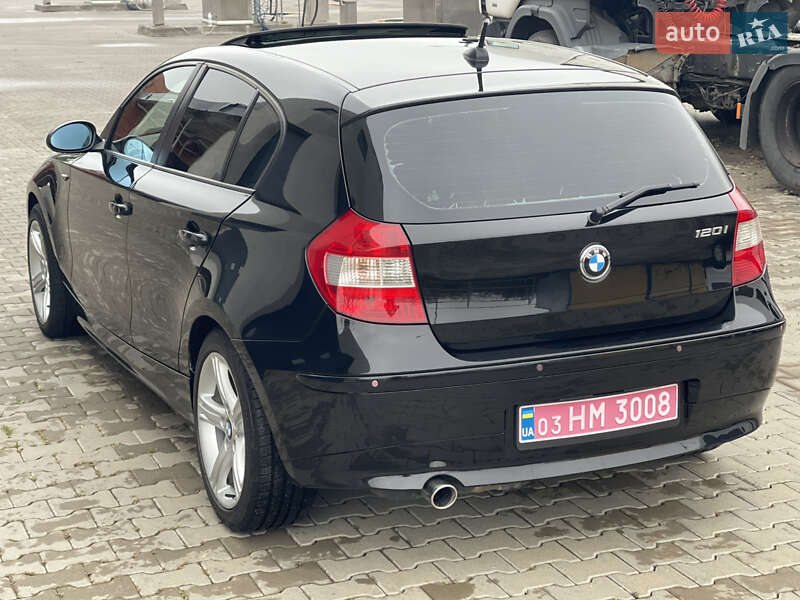 Хэтчбек BMW 1 Series 2006 в Киеве