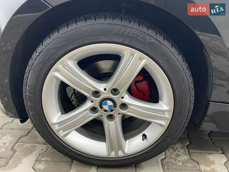 Хэтчбек BMW 1 Series 2006 в Киеве