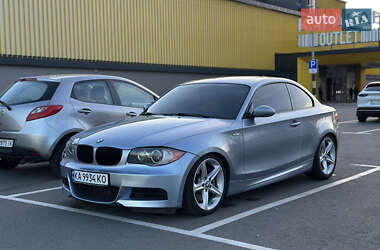 Купе BMW 1 Series 2009 в Киеве