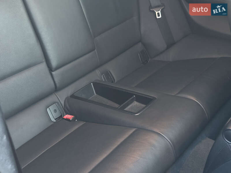 Купе BMW 1 Series 2009 в Киеве