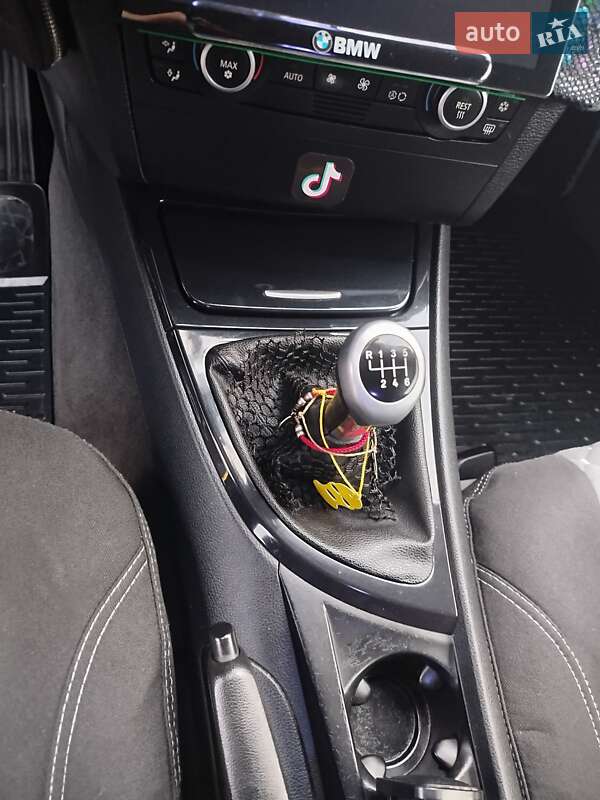 Купе BMW 1 Series 2007 в Киеве фото 19 Купе BMW 1 Series 2007 в Киеве