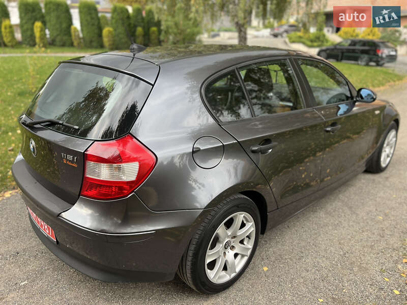 Хэтчбек BMW 1 Series 2006 в Хмельницком фото 6 Хэтчбек BMW 1 Series 2006 в Хмельницком