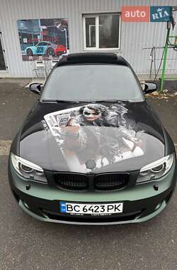 Купе BMW 1 Series 2012 в Киеве