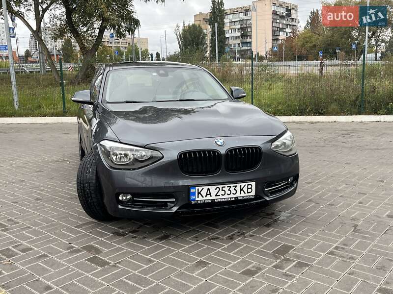 Хэтчбек BMW 1 Series 2011 в Киеве фото Хэтчбек BMW 1 Series 2011 в Киеве