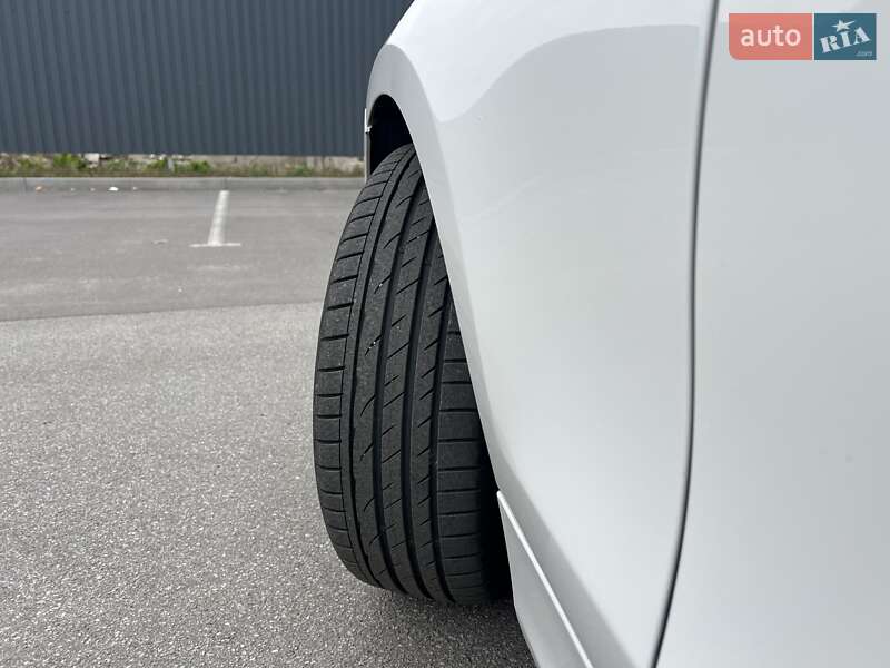 Хэтчбек BMW 1 Series 2010 в Богуславе фото 26 Хэтчбек BMW 1 Series 2010 в Богуславе