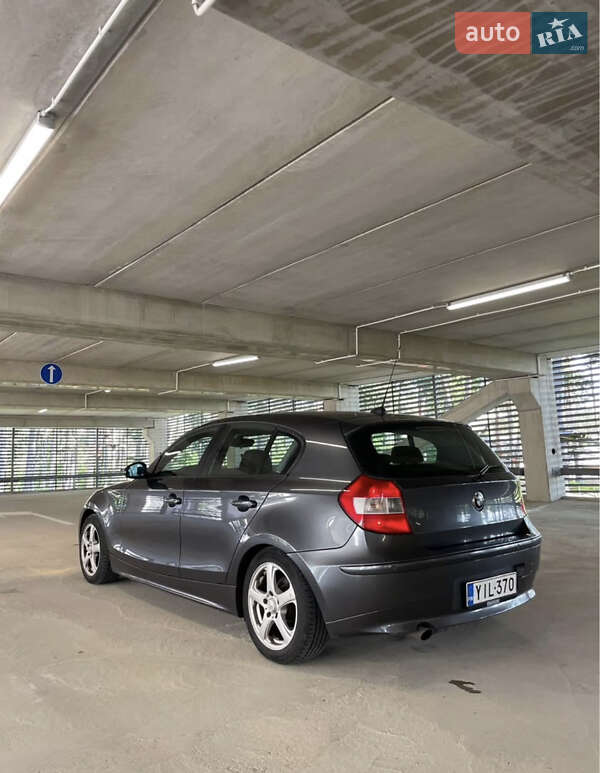 Хэтчбек BMW 1 Series 2006 в Киеве