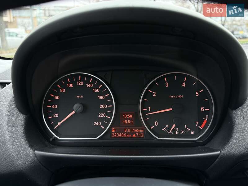 Хэтчбек BMW 1 Series 2006 в Киеве фото 18 Хэтчбек BMW 1 Series 2006 в Киеве