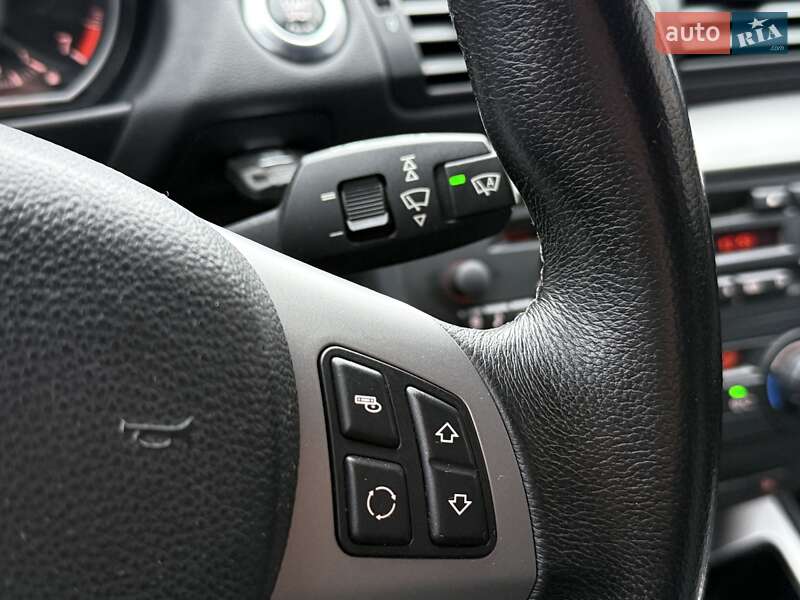 Хэтчбек BMW 1 Series 2006 в Киеве фото 22 Хэтчбек BMW 1 Series 2006 в Киеве