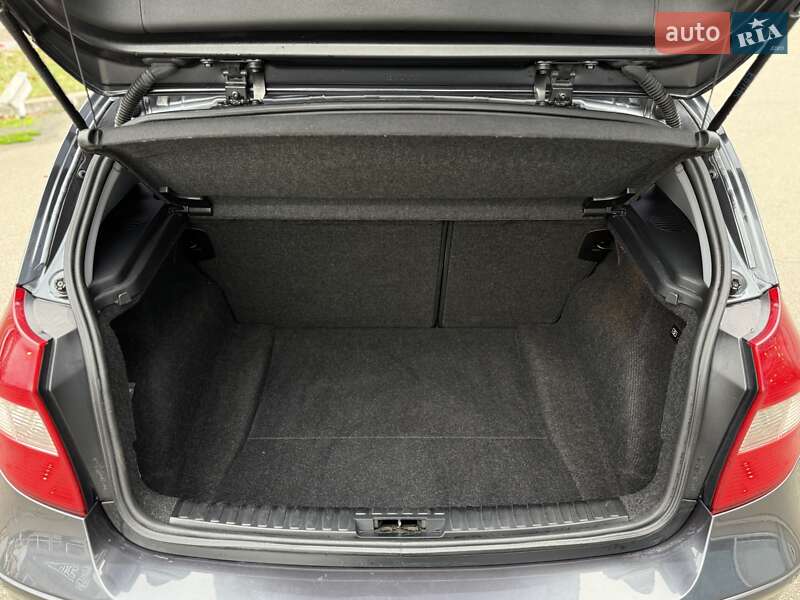 Хэтчбек BMW 1 Series 2006 в Киеве фото 27 Хэтчбек BMW 1 Series 2006 в Киеве