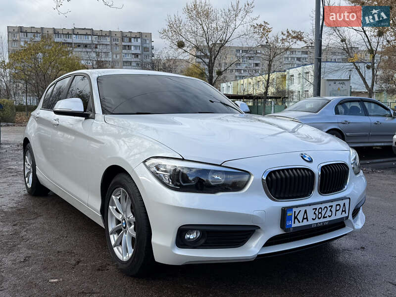 Хэтчбек BMW 1 Series 2018 в Киеве фото 10 Хэтчбек BMW 1 Series 2018 в Киеве