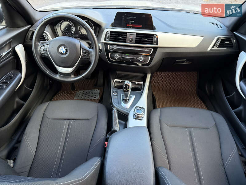 Хэтчбек BMW 1 Series 2018 в Киеве фото 32 Хэтчбек BMW 1 Series 2018 в Киеве