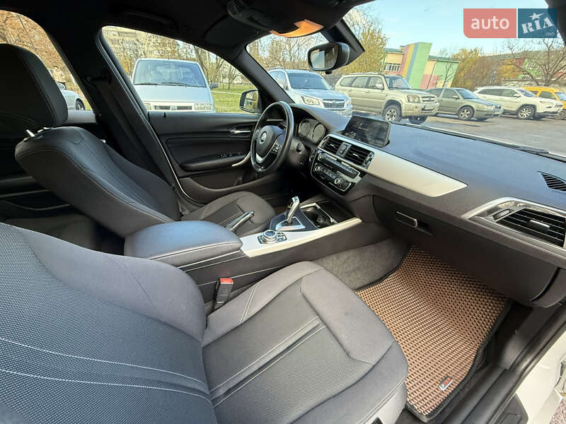 Хэтчбек BMW 1 Series 2018 в Киеве фото 45 Хэтчбек BMW 1 Series 2018 в Киеве