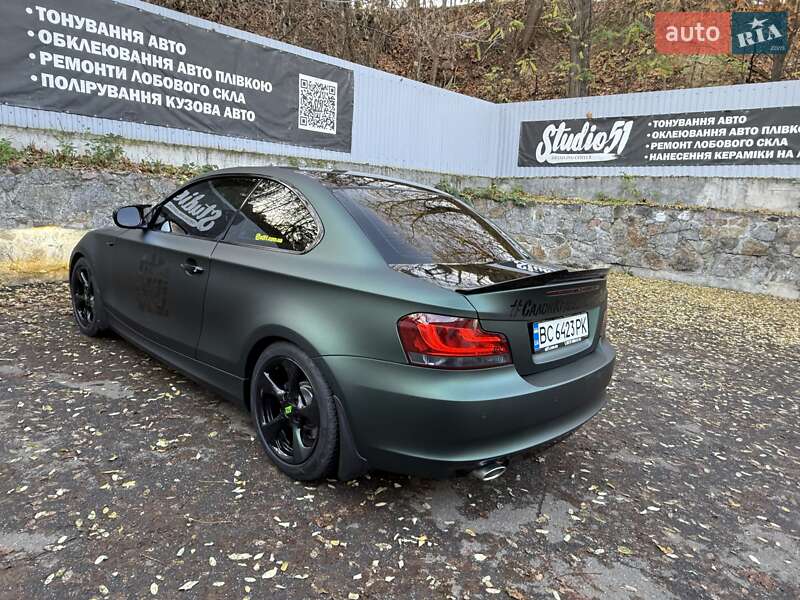 Купе BMW 1 Series 2012 в Киеве