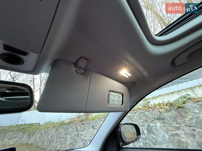 Купе BMW 1 Series 2012 в Киеве