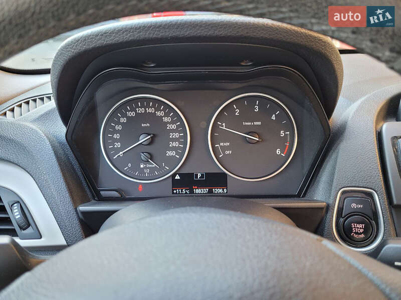 Хэтчбек BMW 1 Series 2014 в Киеве