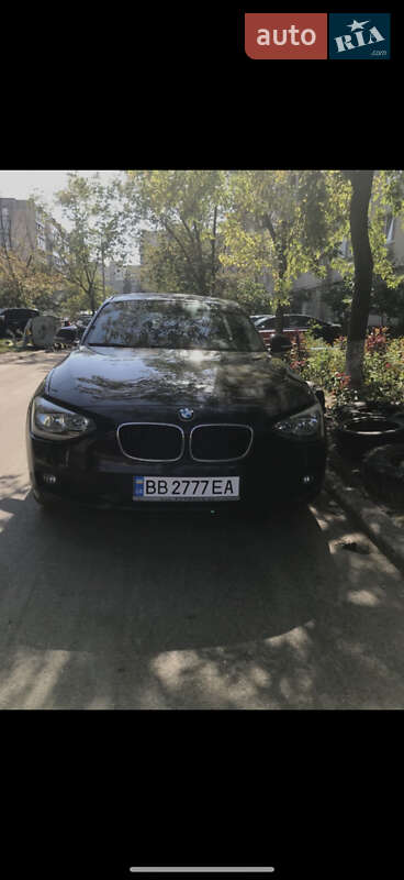 Хэтчбек BMW 1 Series 2014 в Киеве